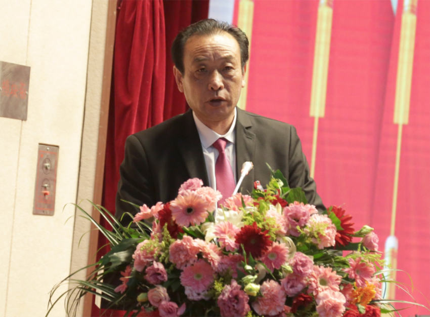 华体会hth·（体育）（中国）官方网站第一届党委班子选举大会---宝润实业集团党委常委、纪委副书记郑军同志作纪委工作报告